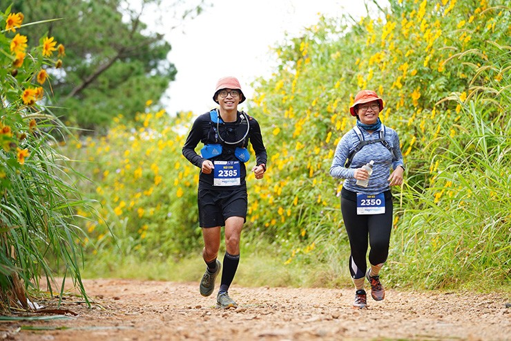 Trà Giang vô địch Tràng An Marathon, Nguyễn Đường đăng quang 75km Lamdong Trail - 9