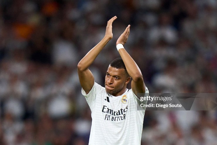 Mbappe nếm đủ “thiên đường, địa ngục” 100 ngày đầu ở Real Madrid - 2