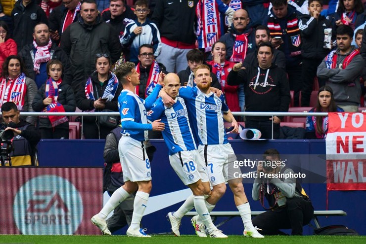 Video bóng đá Atletico Madrid - Alaves: Ngược dòng bùng nổ (La Liga) - 1