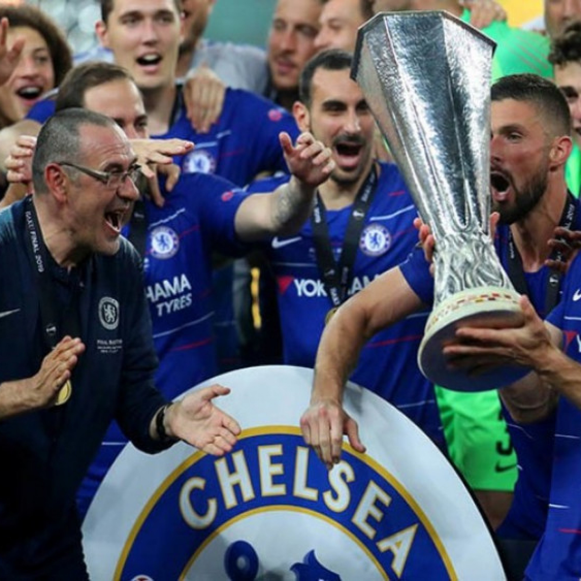  - Tin mới nhất bóng đá sáng 1/12: HLV Sarri hối hận vì quyết định rời Chelsea