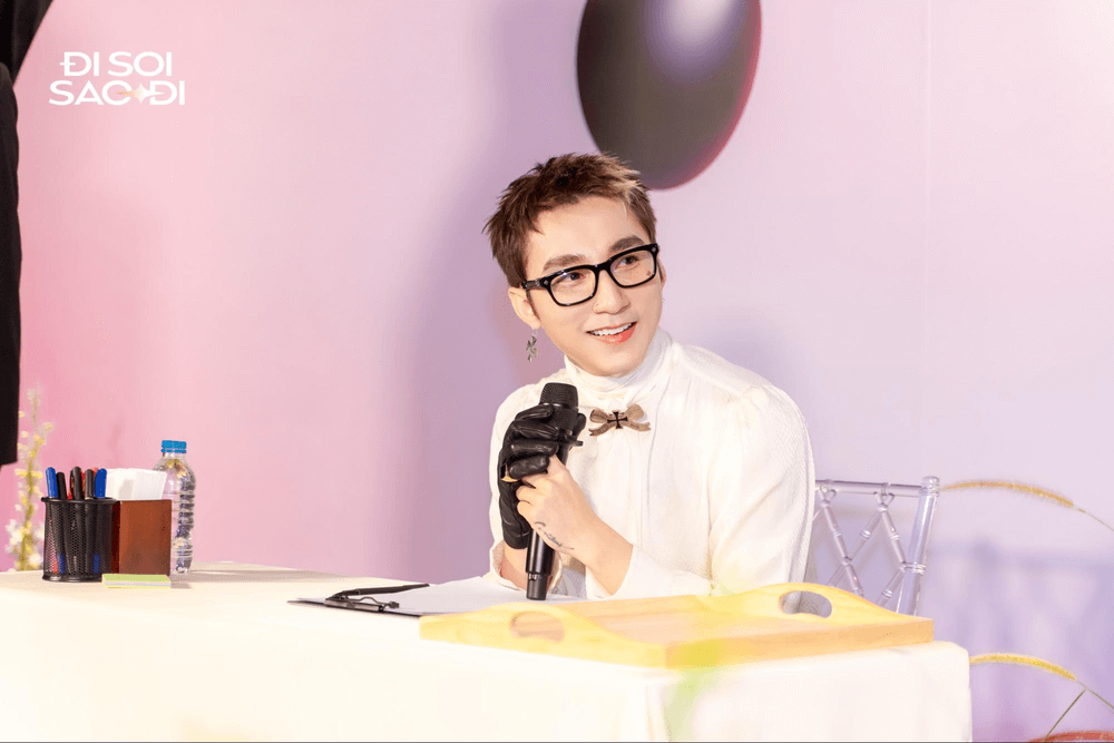 Sơn Tùng M-TP “gây sốt” với fan meeting “khủng”: 100 triệu đổ bộ, fan cuồng nhiệt chứng minh sức hút thần tượng - 1