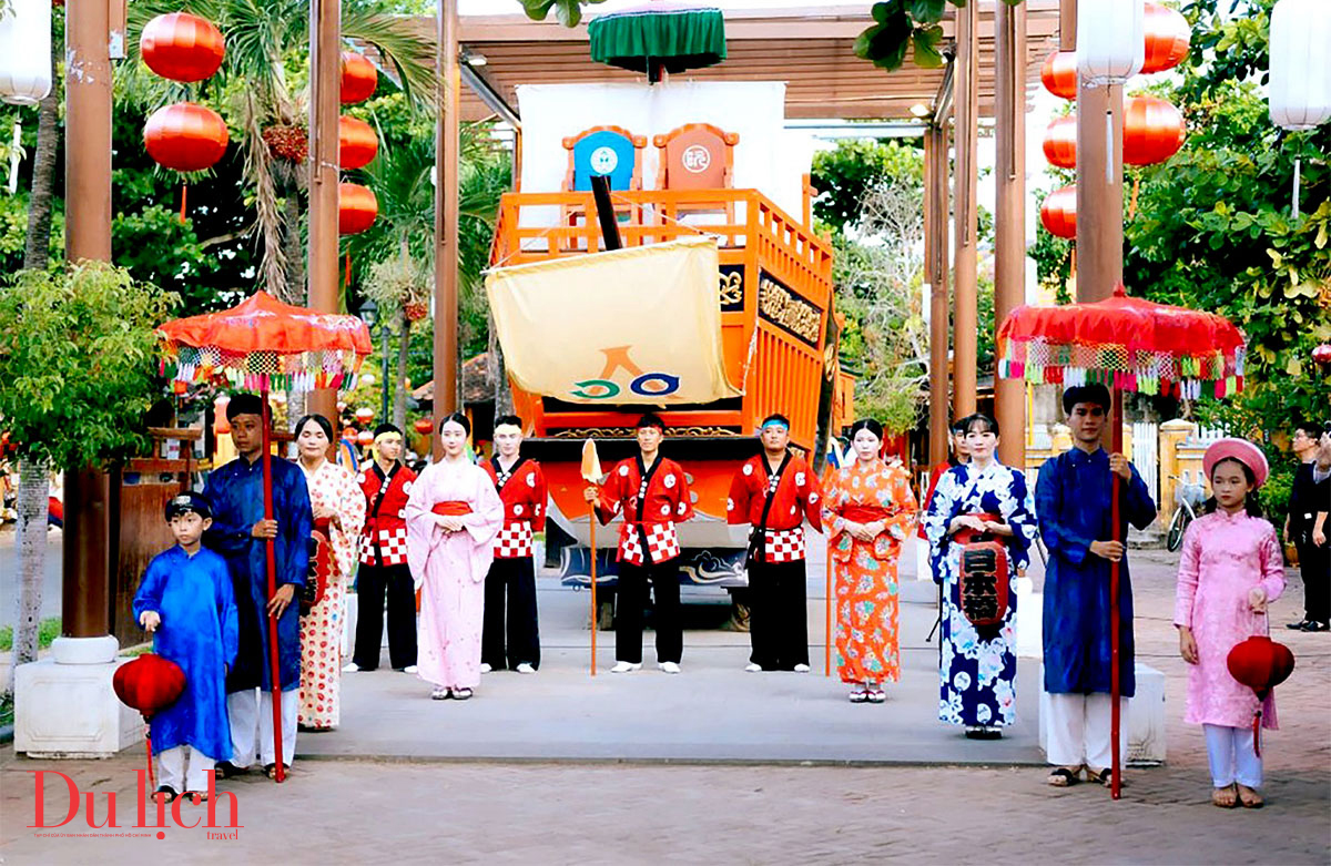 hoi an to chuc nhieu su kien hap dan chao mung 25 nam di san van hoa the gioi - 2