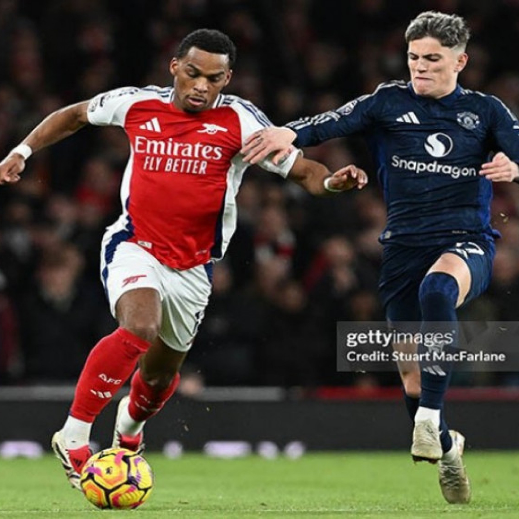  - Trực tiếp bóng đá Arsenal - MU: Thế trận căng thẳng (Ngoại hạng Anh)