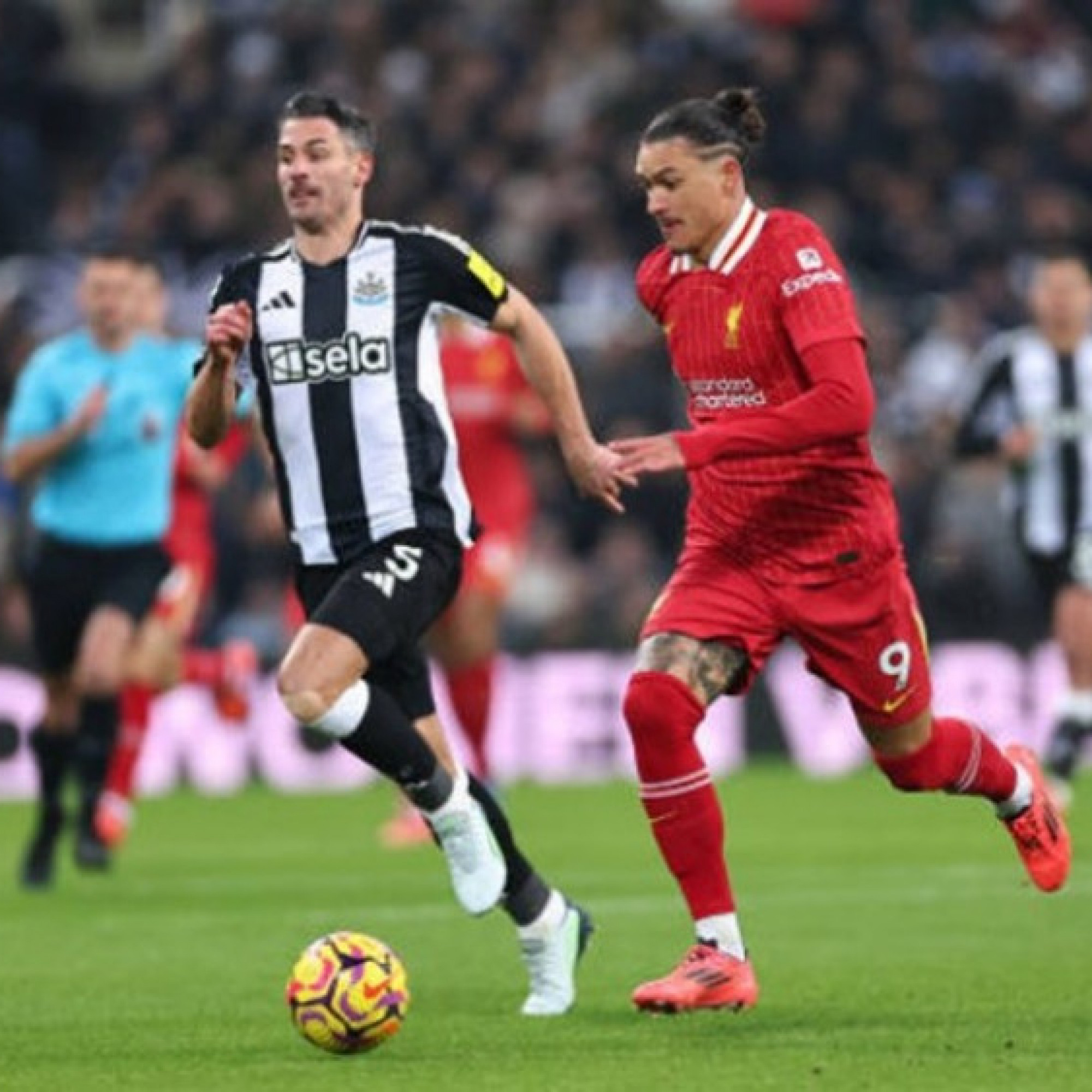  - Trực tiếp bóng đá Newcastle - Liverpool: Alexander-Arnold vừa vào đã giúp Liverpool gỡ hòa (Ngoại hạng Anh)