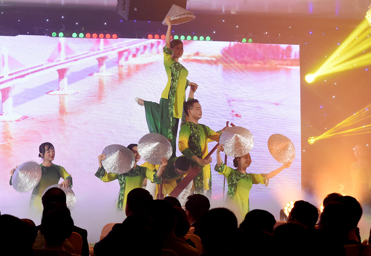 vietcombank quang ngai ky niem 25 nam thanh lap - 2