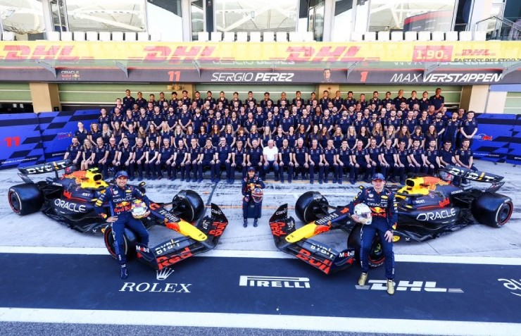 Đua xe F1 chốt hạ ở Abu Dhabi GP: McLaren vô địch & những cái kết ấn tượng - 4