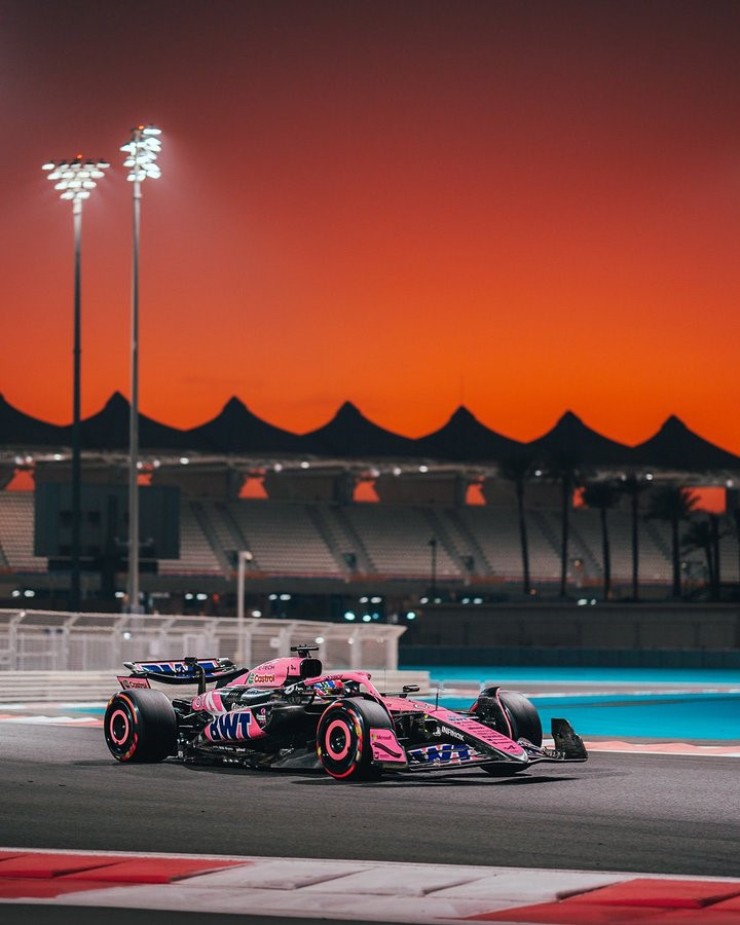 Đua xe F1 chốt hạ ở Abu Dhabi GP: McLaren vô địch & những cái kết ấn tượng - 5