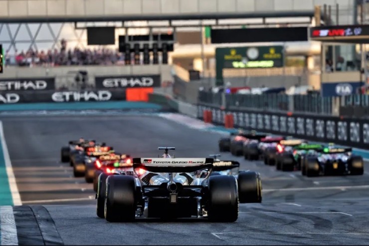 Đua xe F1 chốt hạ ở Abu Dhabi GP: McLaren vô địch & những cái kết ấn tượng - 6