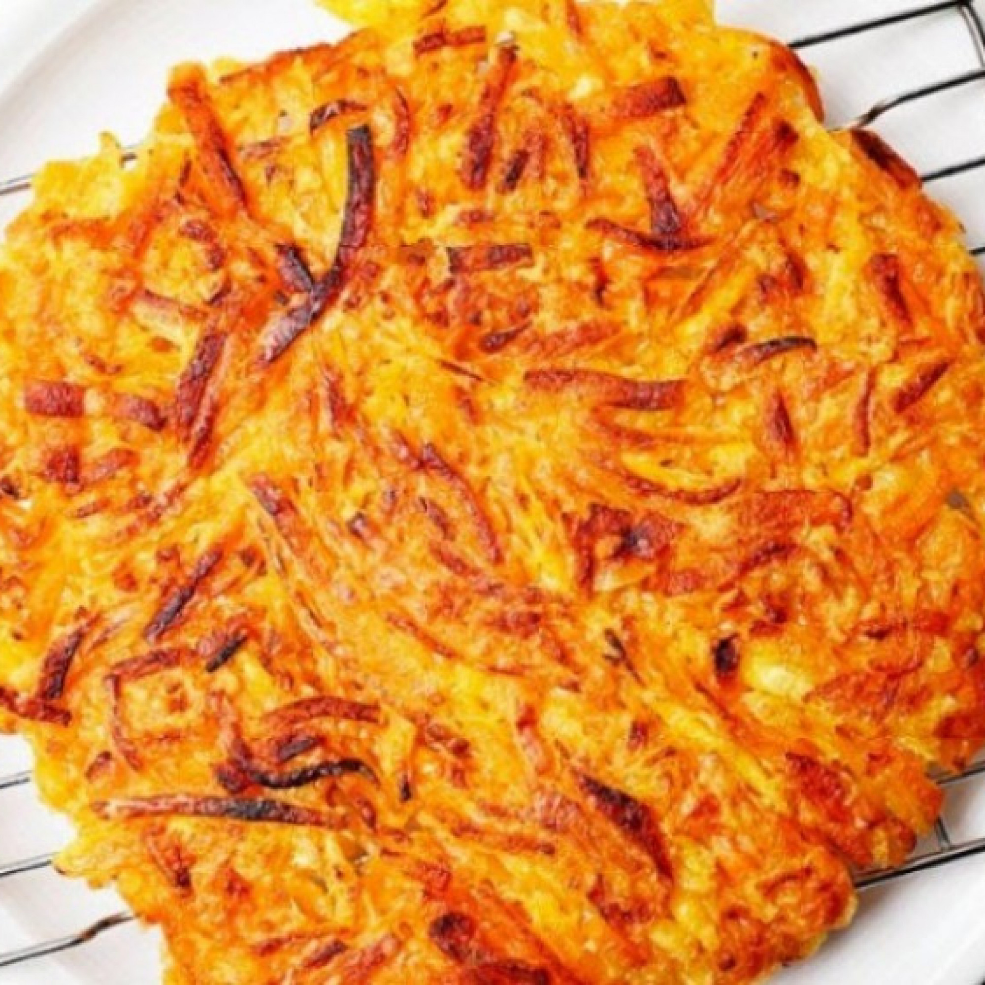 Trổ tài làm món bánh bí ngô chiên giòn đãi cả nhà cuối tuần