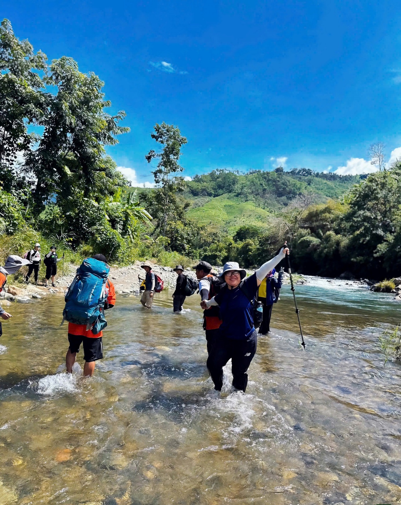 Kinh nghiệm “chống con vắt” khi leo núi, trekking đường rừng - 4