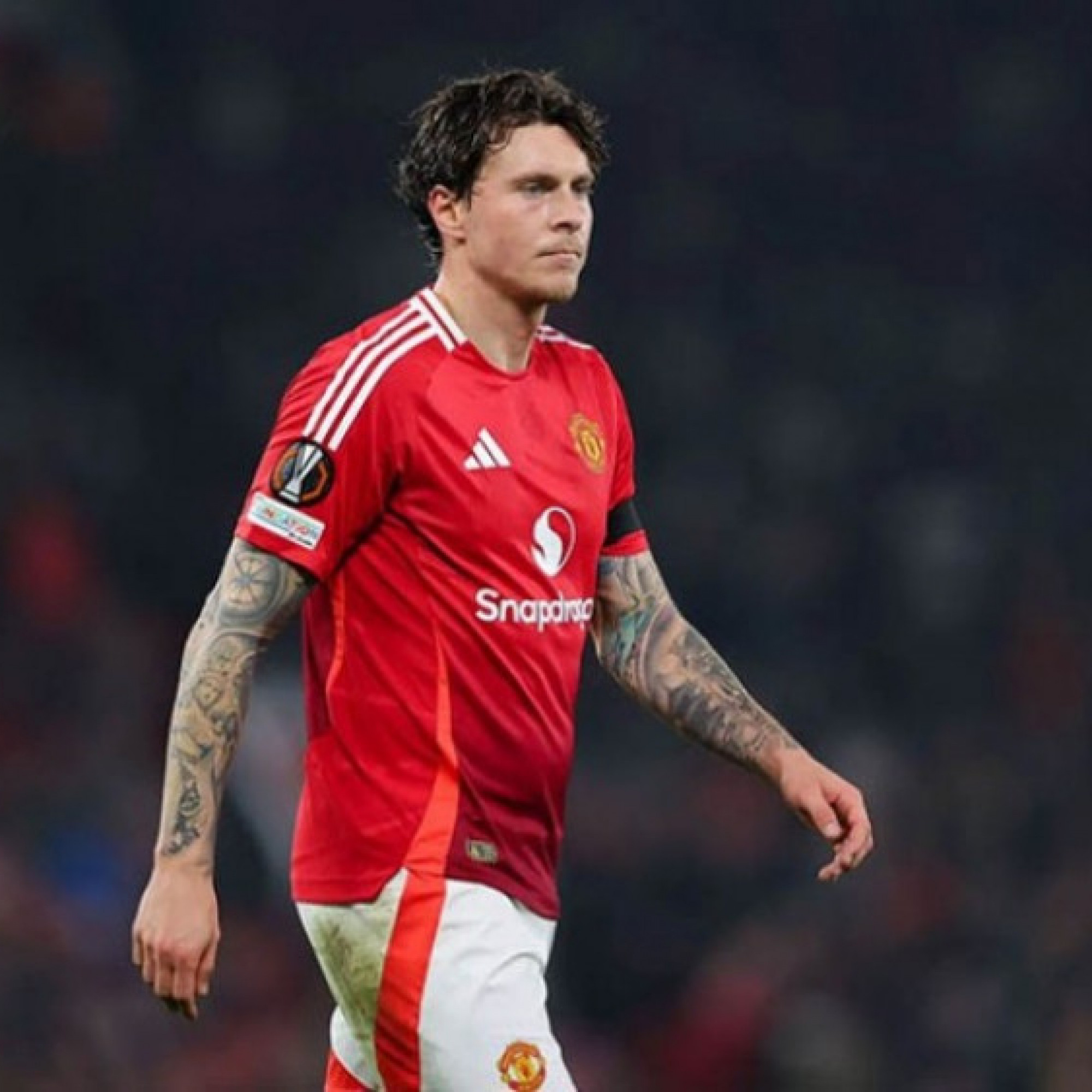  - Tin mới nhất bóng đá sáng 16/12: Lindelof muốn tái hợp HLV Van Nistelrooy