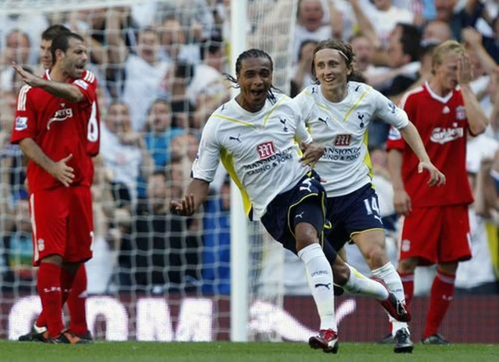 Đỉnh cao thư hùng Tottenham - Liverpool: Gần 500 bàn thắng & những khoảnh khắc lịch sử - 2