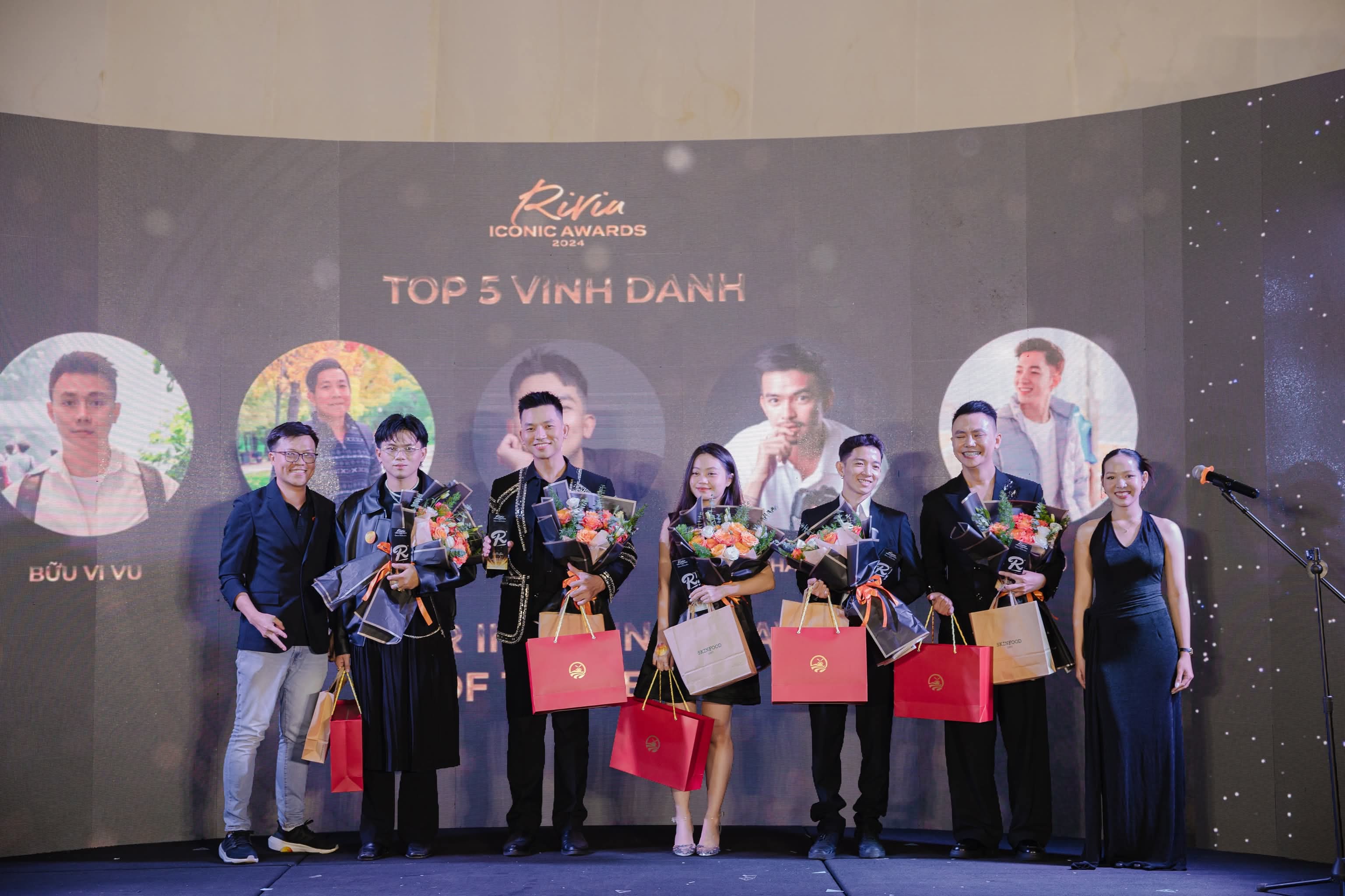 Nhà tù Hỏa Lò, Đảo Phú Quý, Tina Thảo Thi… được vinh danh tại Riviu Iconic Award 2024 - 9