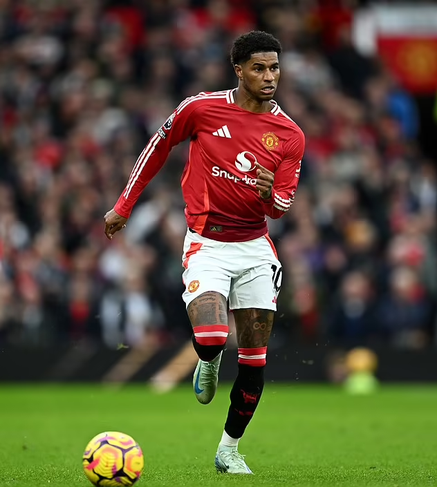 Rashford vừa bị MU ghẻ lạnh, vừa bị mỹ nhân chia tay không thèm thông báo - 2