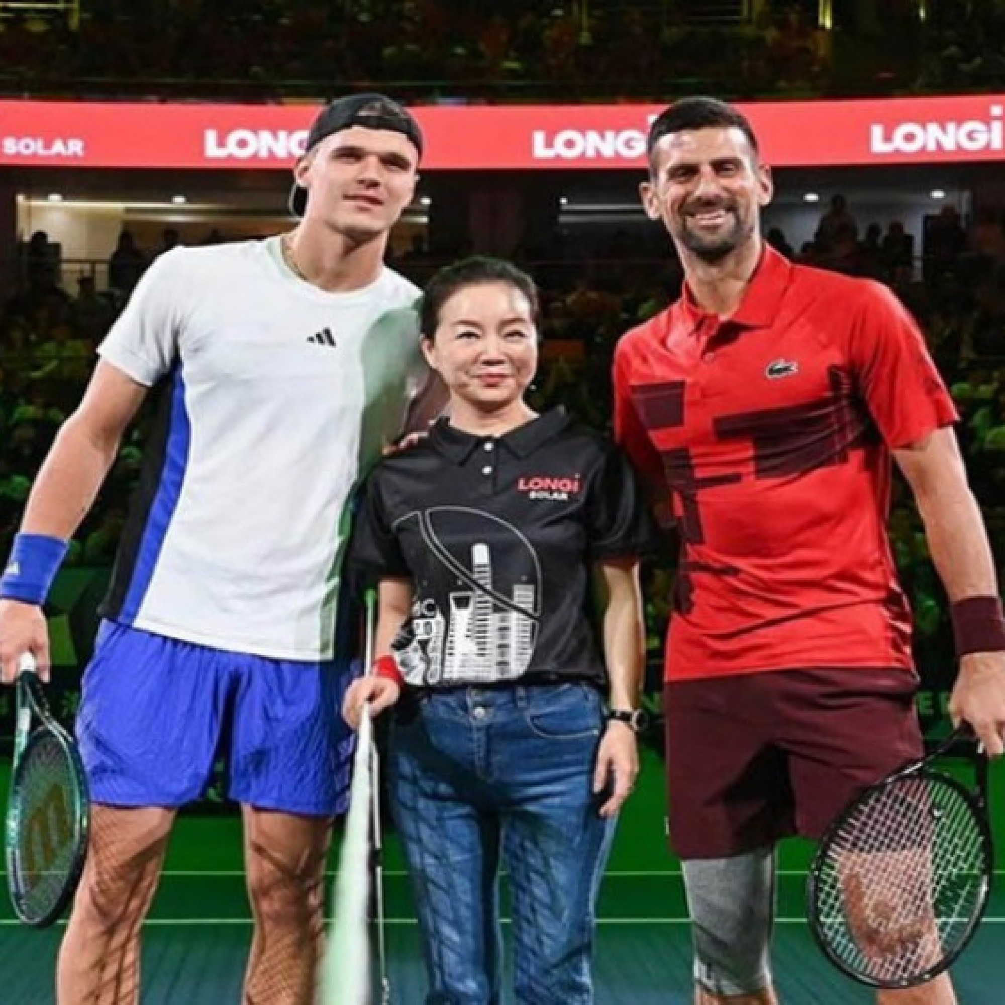  - Nóng nhất thể thao sáng 23/12: Lộ diện "truyền nhân" của Djokovic, Fury sụp đổ vì thua Usyk