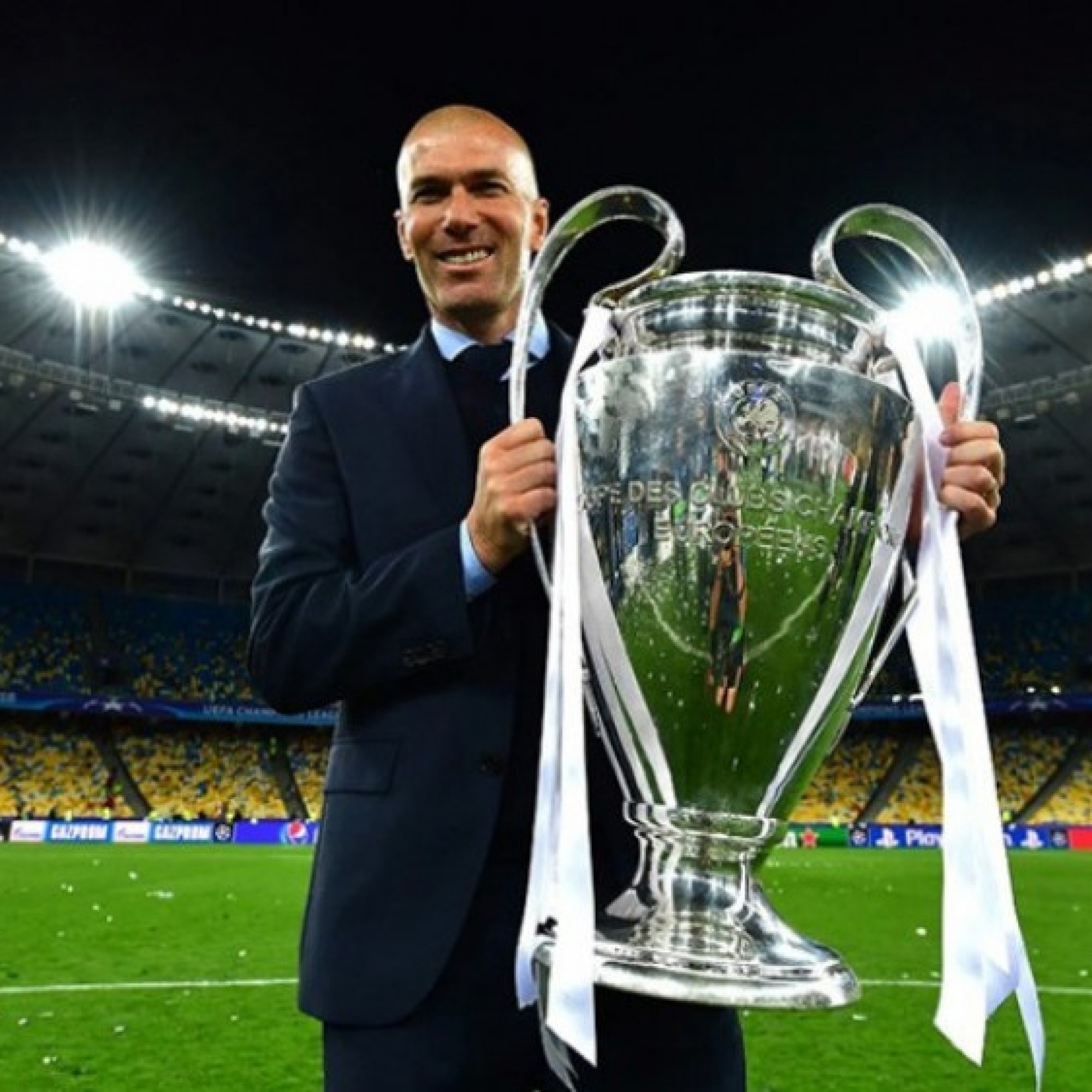  - Kỳ lạ Zidane 1.307 ngày "thất nghiệp", từ chối MU và 3 ông lớn châu Âu