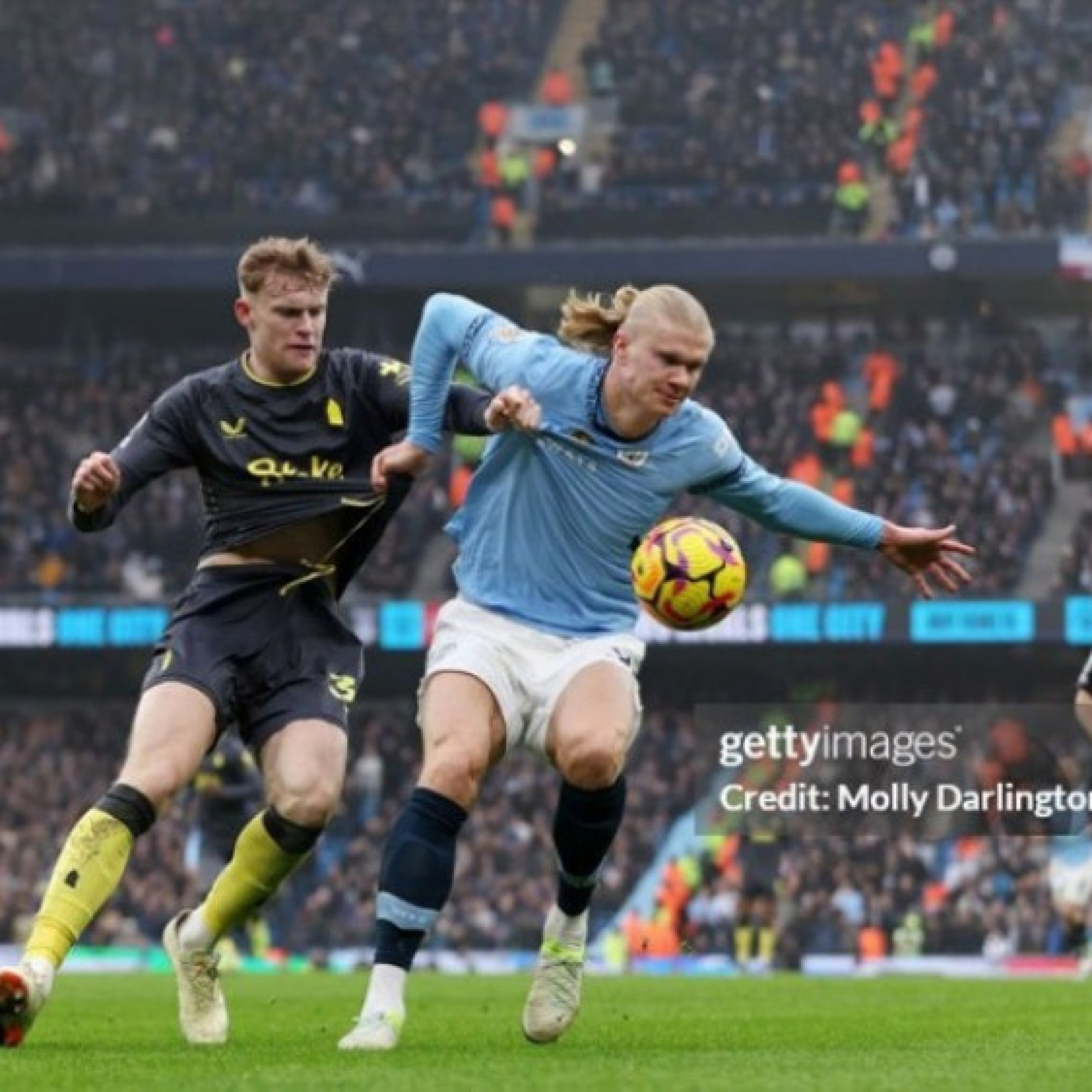  - Video bóng đá Man City - Everton: Haaland đá hỏng phạt đền (Ngoại hạng Anh)