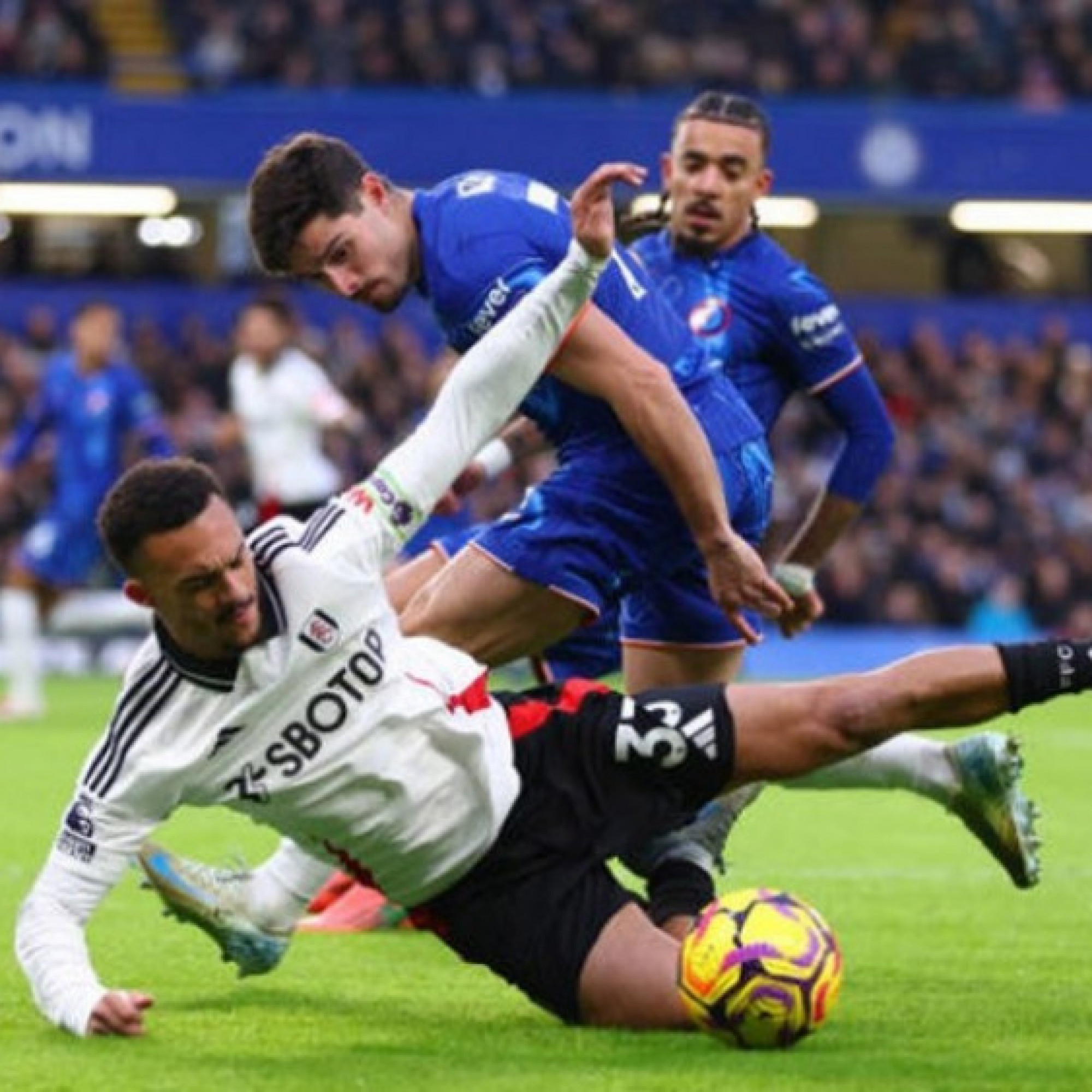  - Video bóng đá Chelsea - Fulham: Ngược dòng nhờ dự bị, phá dớp derby 45 năm (Ngoại hạng Anh)