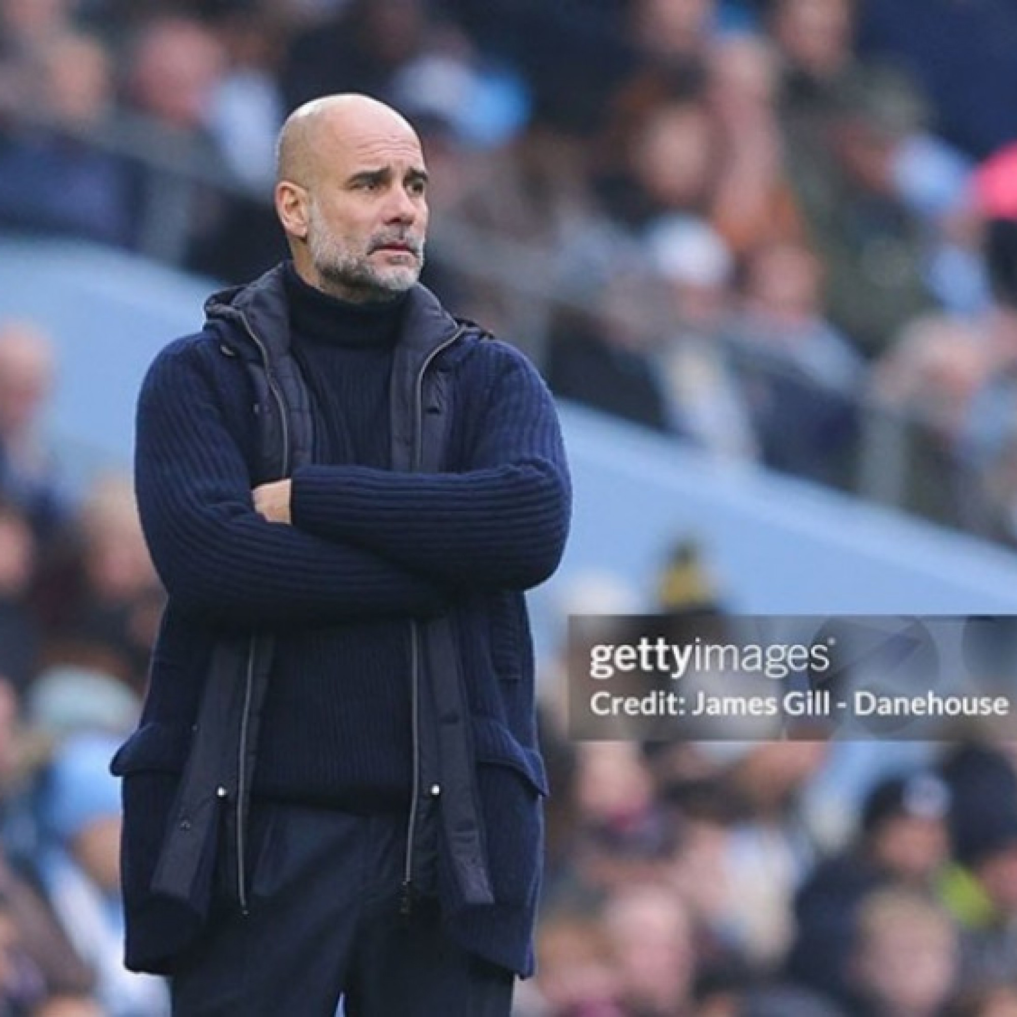  - HLV Guardiola nhắc khéo giới chủ "bơm tiền" giải cứu Man City