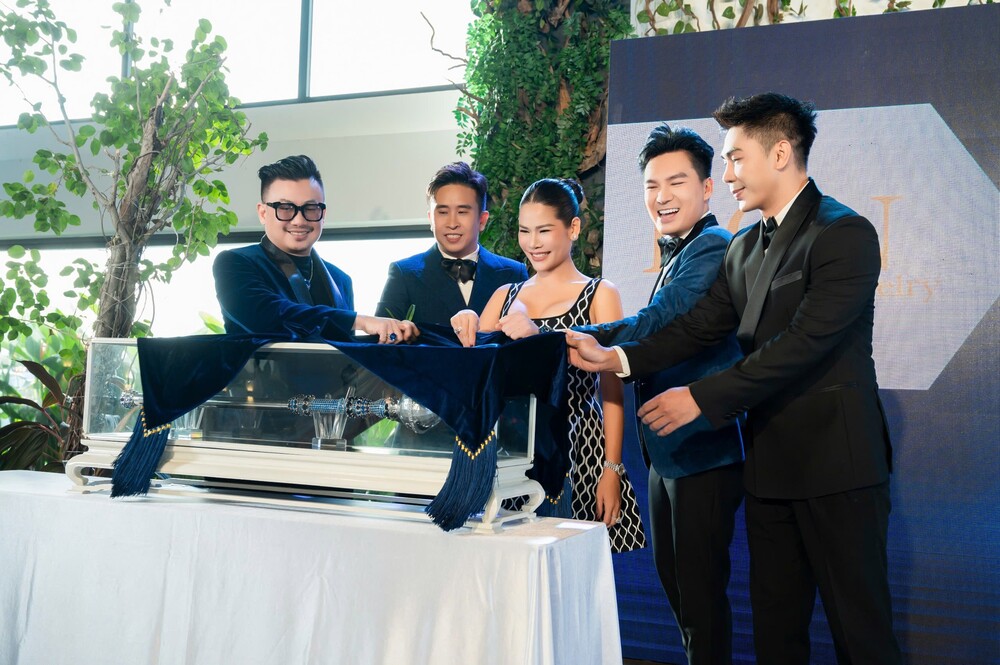 Việt Nam lần đầu đăng cai Nam vương Du lịch Thế giới 2025 - 3