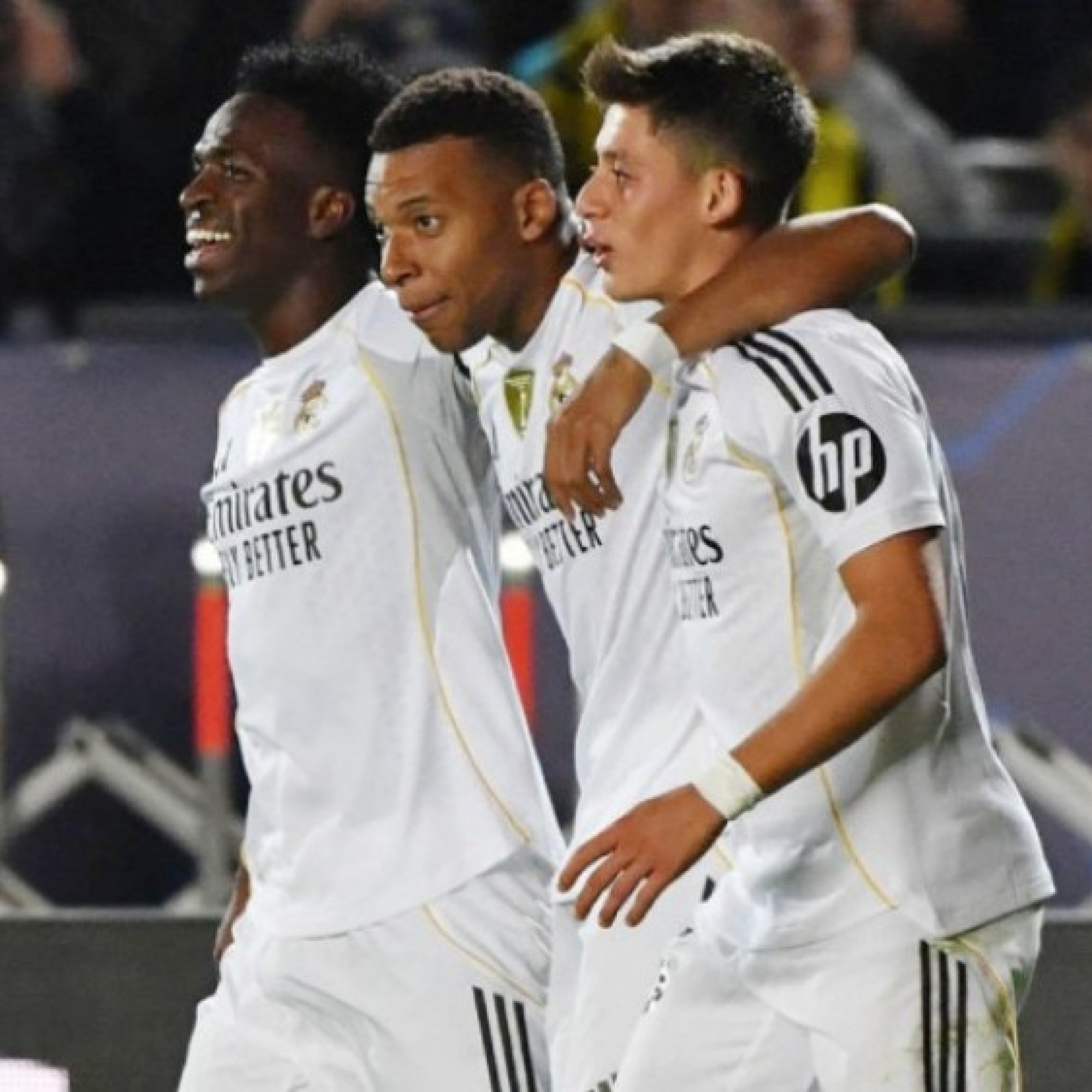  - Video bóng đá Kairat - Real Madrid: Hat-trick Mbappe, "tiệc 5 sao" ở Kazakhstan (Cúp C1)