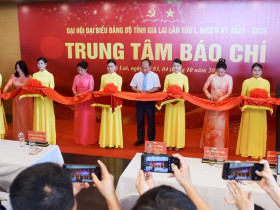  - Khai trương Trung tâm báo chí phục vụ Đại hội Đại biểu Đảng bộ tỉnh Gia Lai lần thứ I