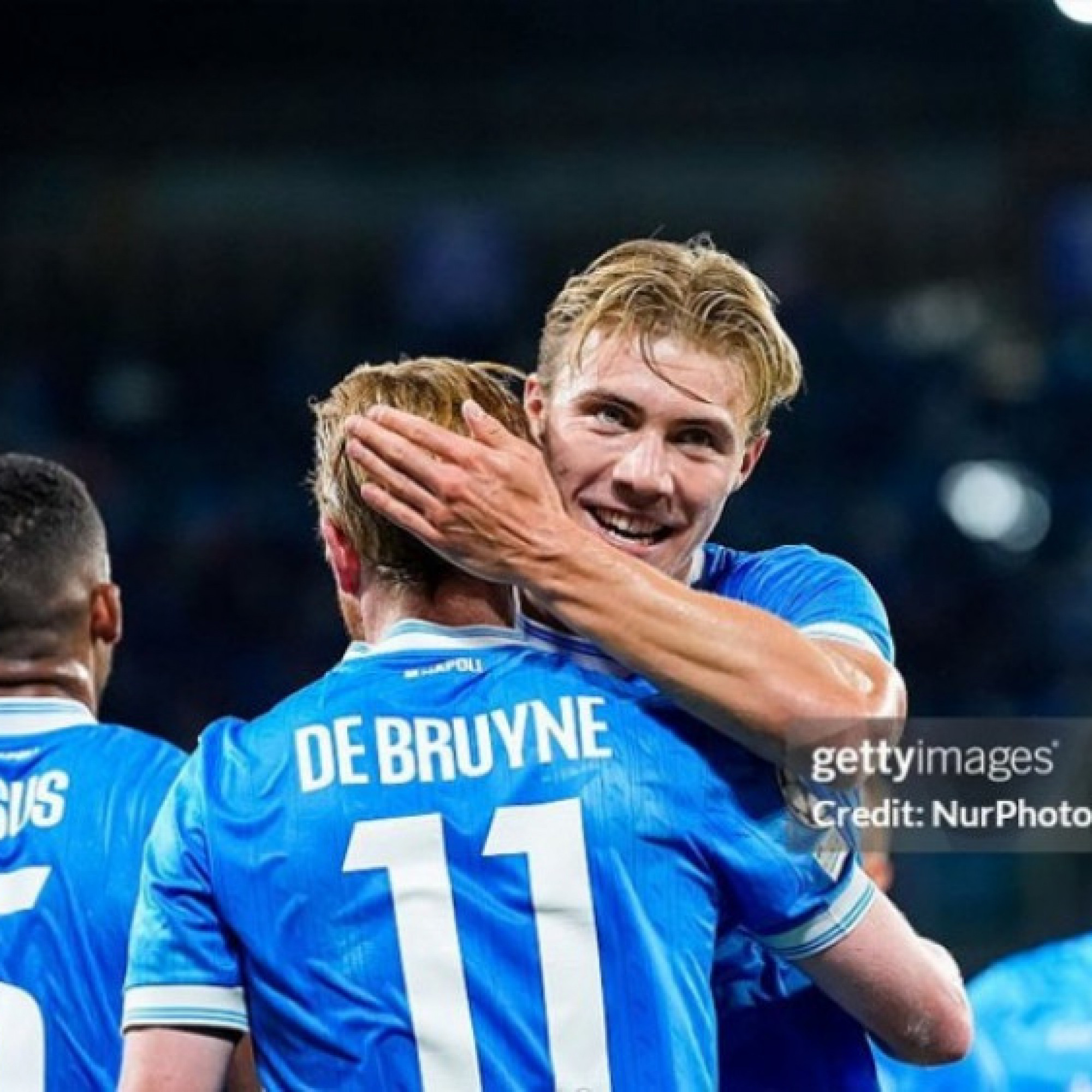  - Video bóng đá Napoli - Sporting Lisbon: Điểm nhấn Hojlund - De Bruyne (Cúp C1)