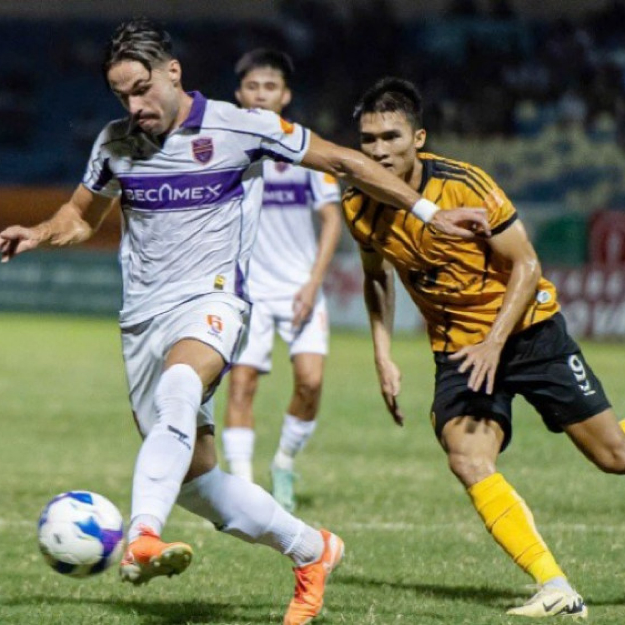 - Video bóng đá Thanh Hóa - Becamex TP.HCM: Niềm vui kéo dài 5 phút (V-League)