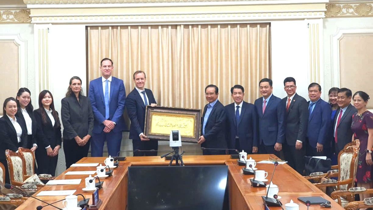 Chủ tịch Nguyễn Văn Được: TPHCM triển khai chiến lược trở thành trung tâm tài chính quốc tế - 1