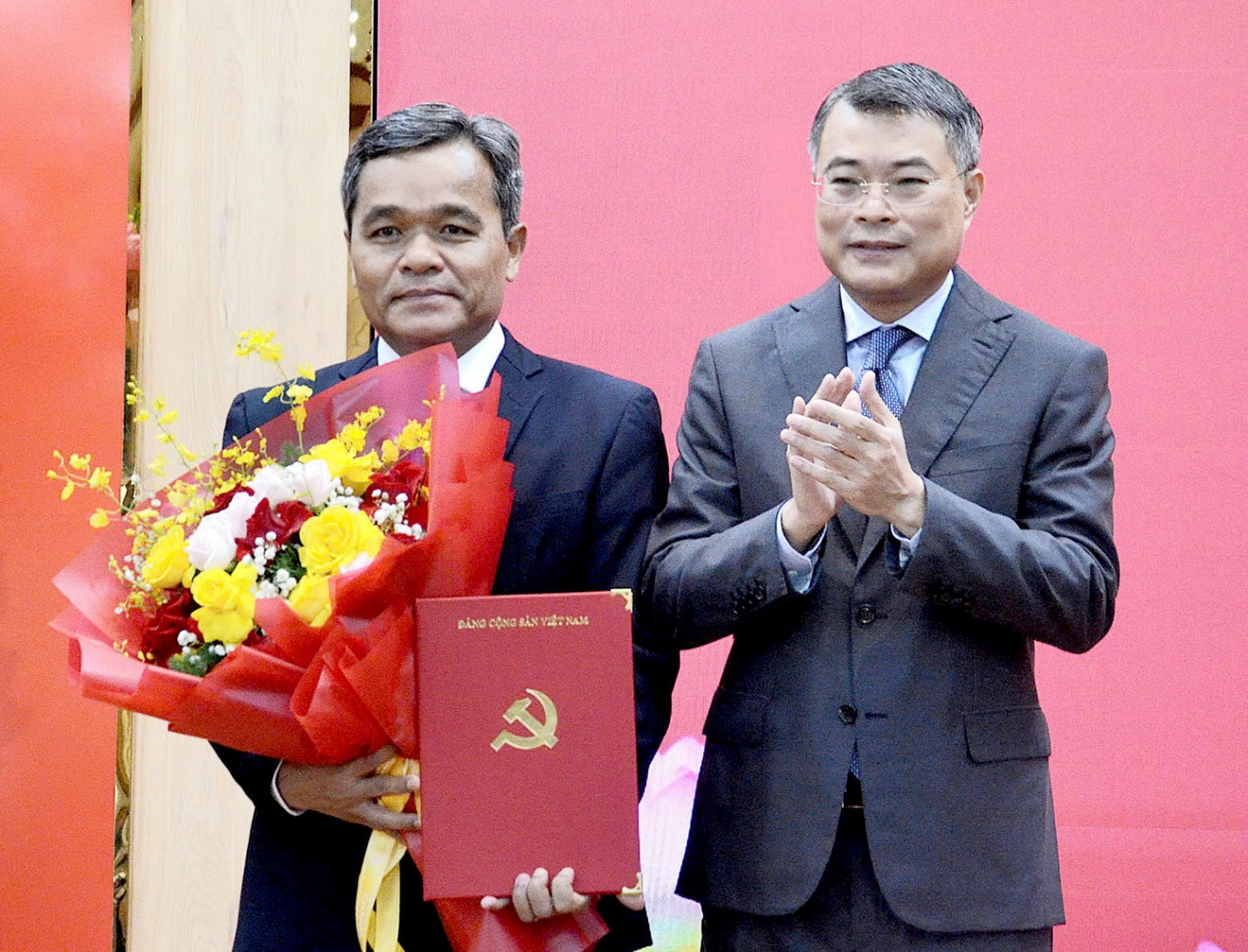 Thứ trưởng Hồ Văn Niên làm Bí thư Tỉnh ủy Quảng Ngãi - 2
