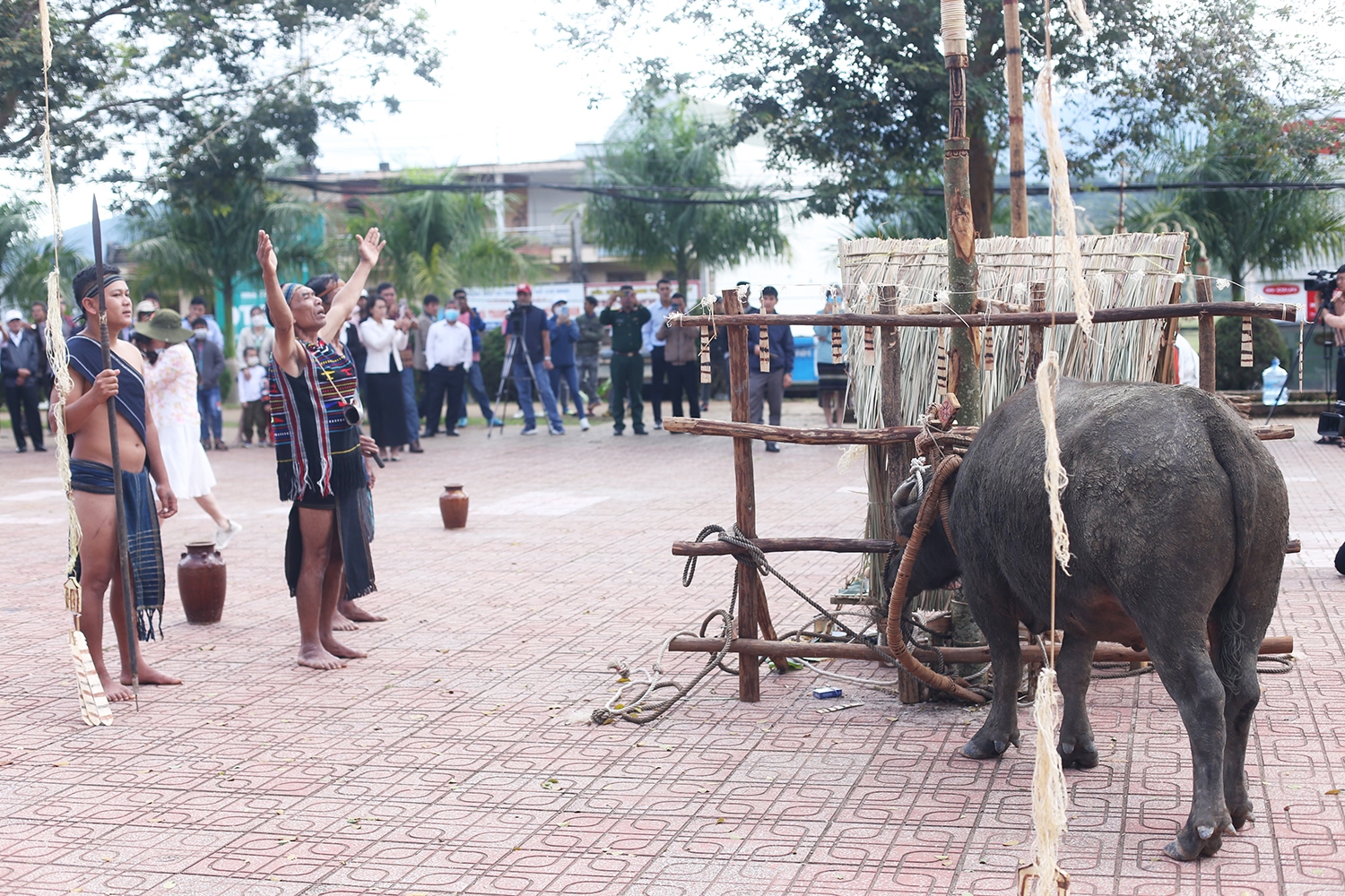 Bảo tồn văn hóa truyền thống gắn với phát triển du lịch - 3