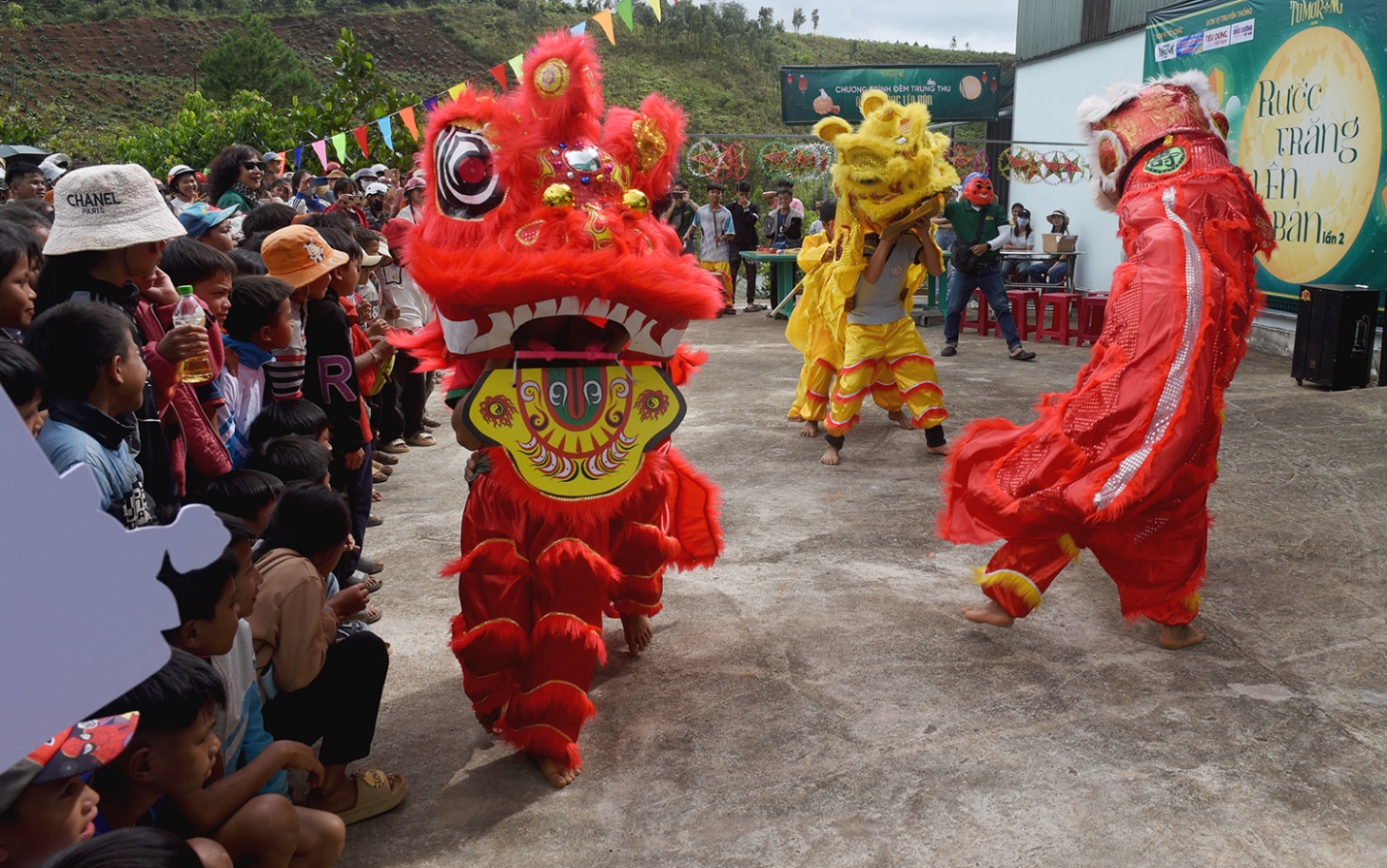 tet trung thu o ban lang xa nhat quang ngai - 2
