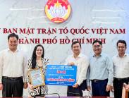 Thành phố mang tên Bác hướng về miền Trung: Hành trình sẻ chia yêu thương