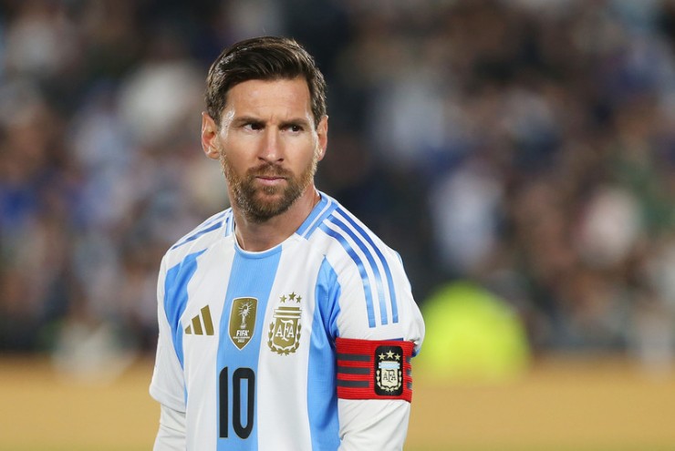 Tin mới nhất bóng đá sáng 4/10: Messi vẫn được triệu tập lên ĐT Argentina  - 1