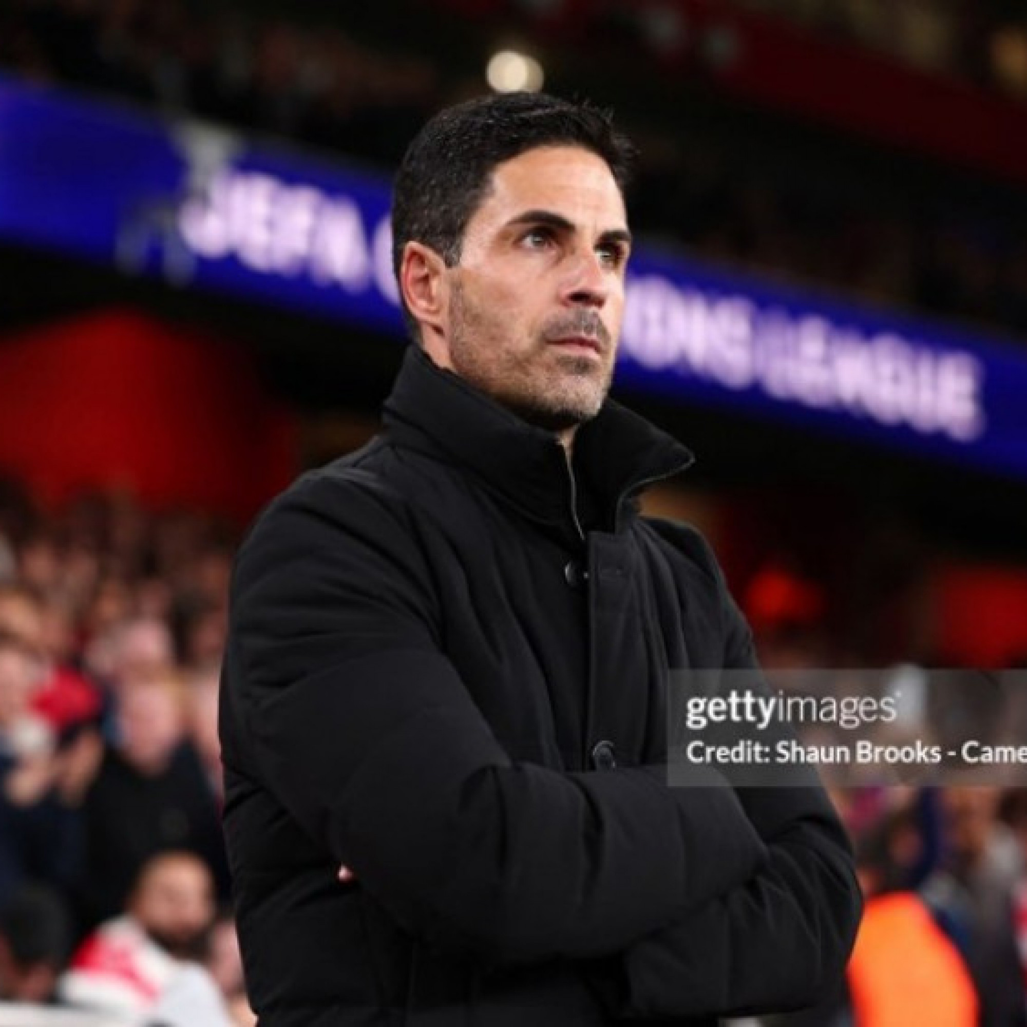  - Barcelona nhắm Mikel Arteta thay Hansi Flick