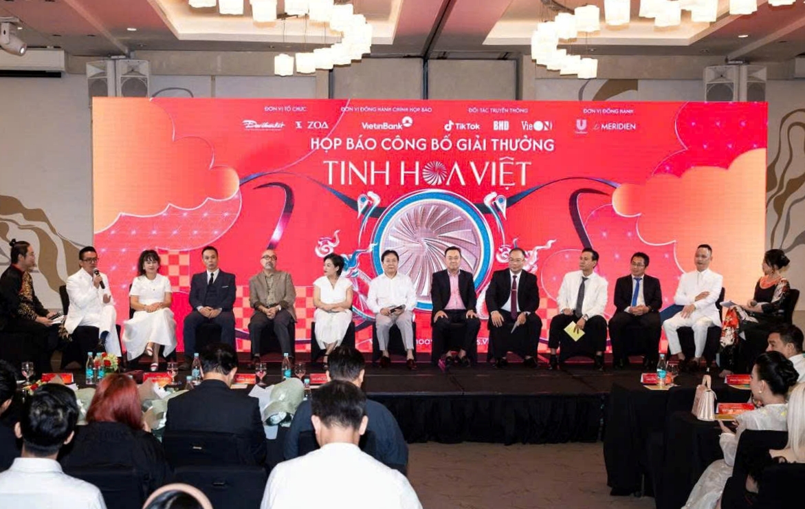 Giải thưởng Tinh hoa Việt: Khẳng định giá trị văn hóa - nghệ thuật dân tộc - 1
