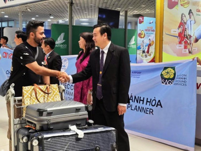  - Giới siêu giàu Ấn Độ khảo sát địa điểm tổ chức tiệc cưới tại Khánh Hòa
