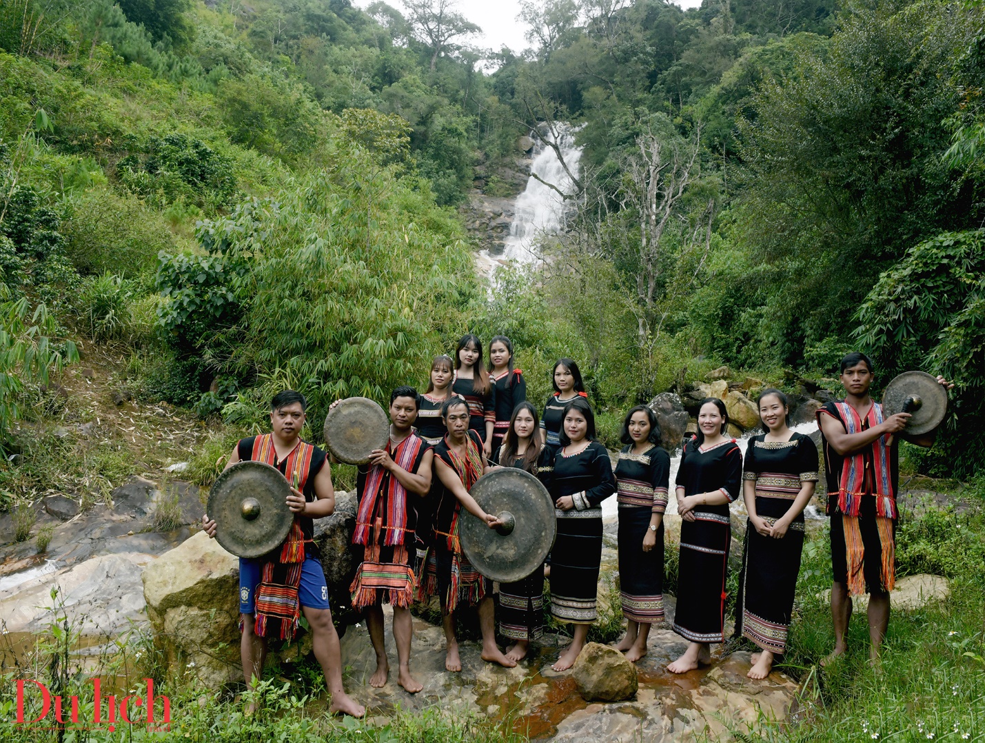 kham pha thac y hai, bieu tuong hanh phuc giua dai ngan mang ri - 4