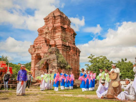  - Sắp diễn ra Lễ hội Katê tại di tích tháp Pô Sah Inư