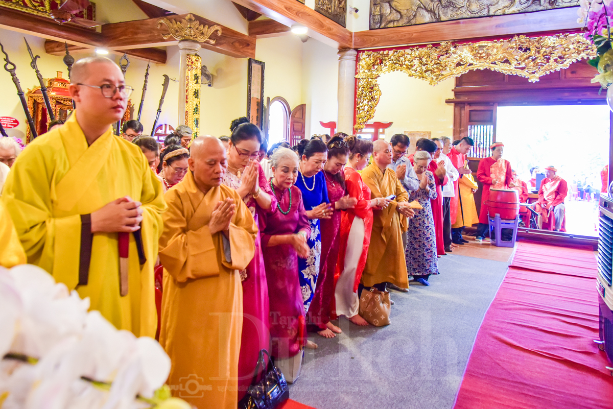 Long trọng lễ giỗ Đức Thánh Trần Hưng Đạo - Nét son văn hóa tín ngưỡng giữa lòng Thành phố - 11