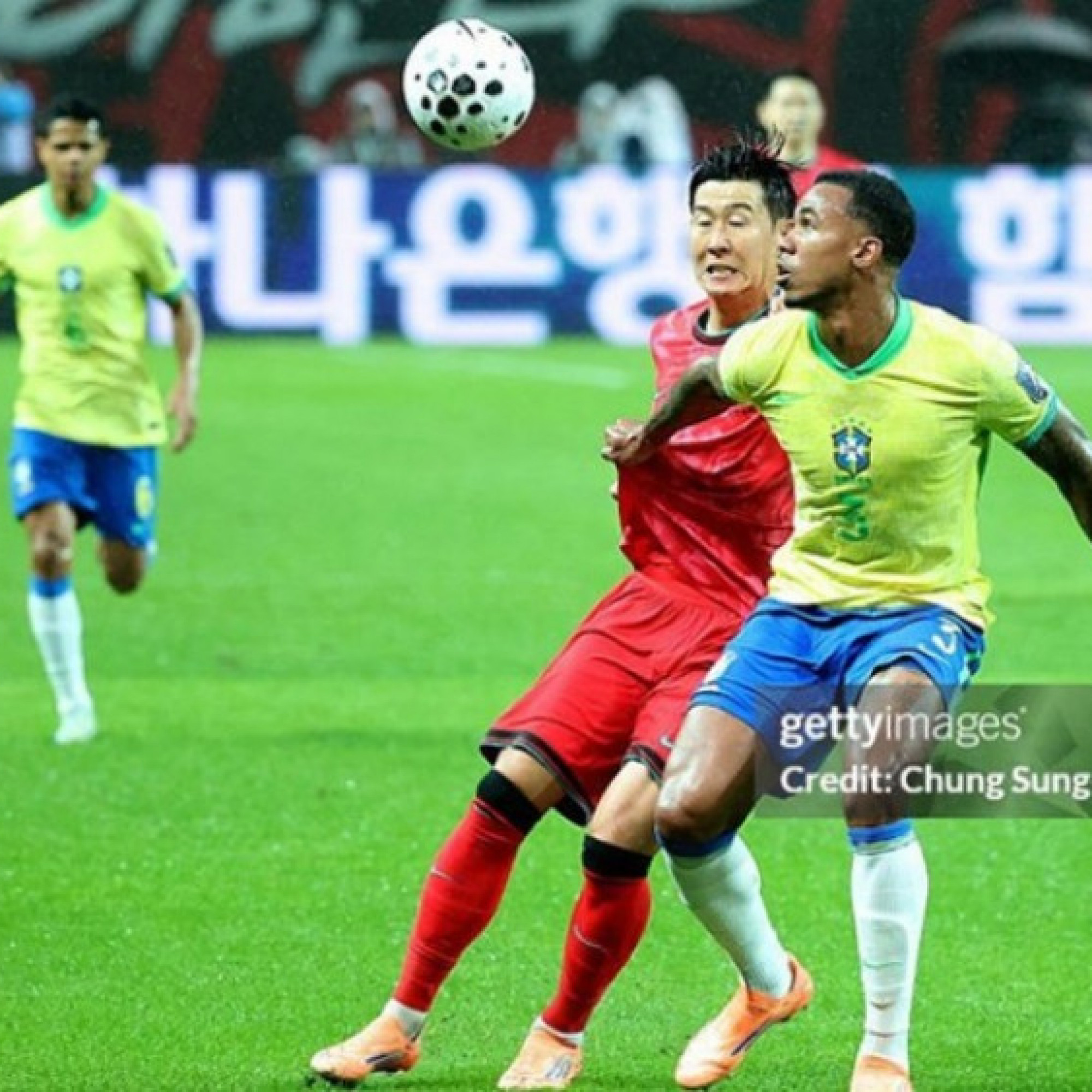  - Trực tiếp bóng đá Hàn Quốc - Brazil: Ghi 2 bàn chóng vánh
