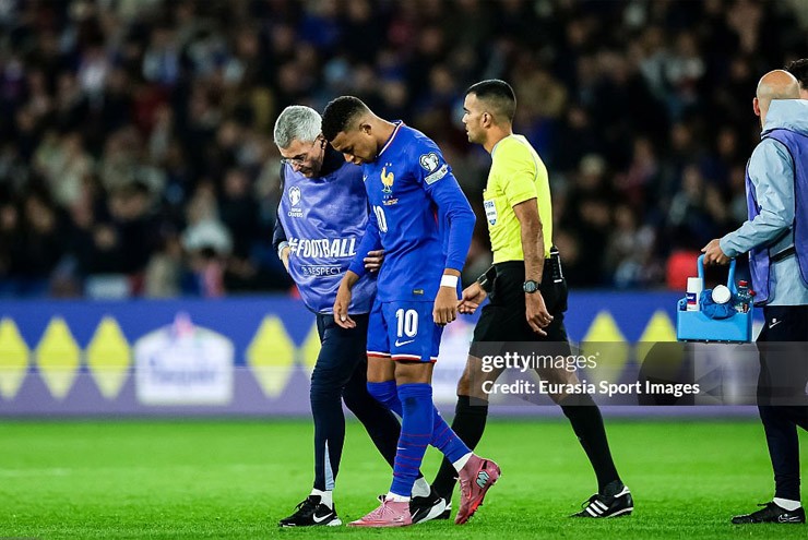 Tin mới nhất bóng đá tối 11/10: Mbappe rút lui khỏi ĐT Pháp - 1