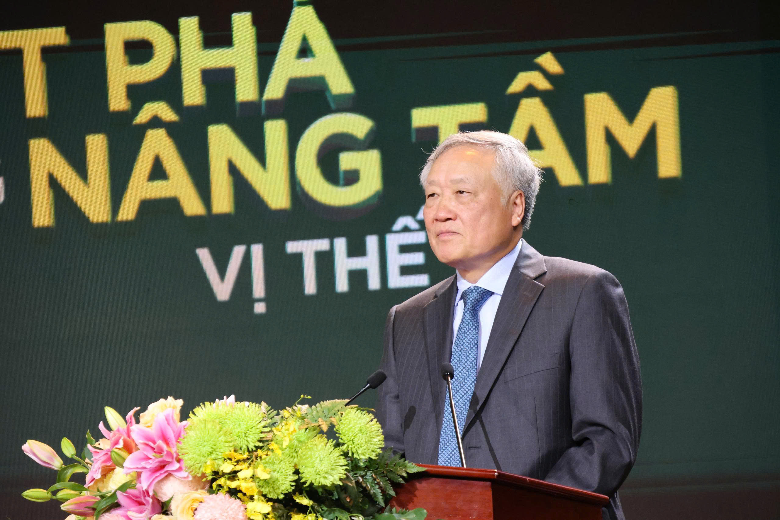 Lâm Đồng cam kết “Doanh nghiệp cần, chính quyền có; doanh nghiệp khó, có chính quyền” - 8