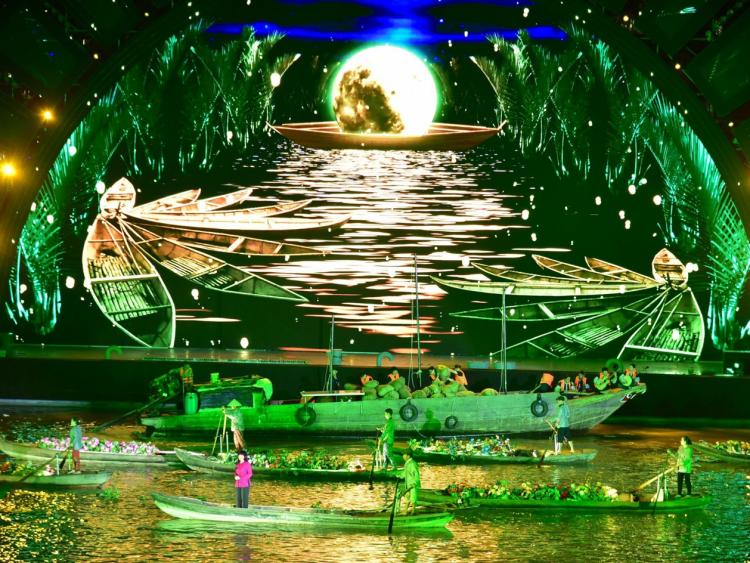 TP.HCM đề xuất “cú hích” cho Văn kiện Đại hội XIV: Đổi mới thực chất, chấn hưng văn hóa