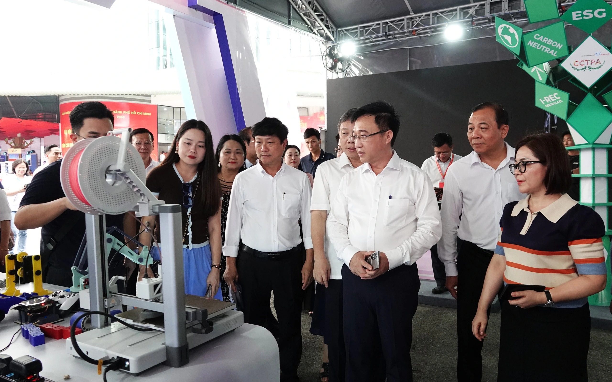 TPHCM đặt mục tiêu chuẩn hóa 100% cơ sở dữ liệu, phục vụ người dân và doanh nghiệp - 3