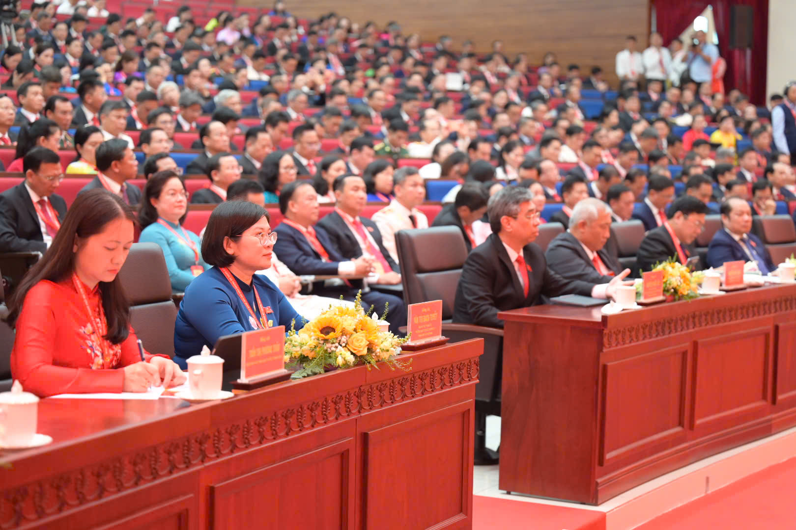 Bí thư Thành ủy TPHCM: Đại hội có cuộc cải cách lớn về tư duy, nhận thức - 9