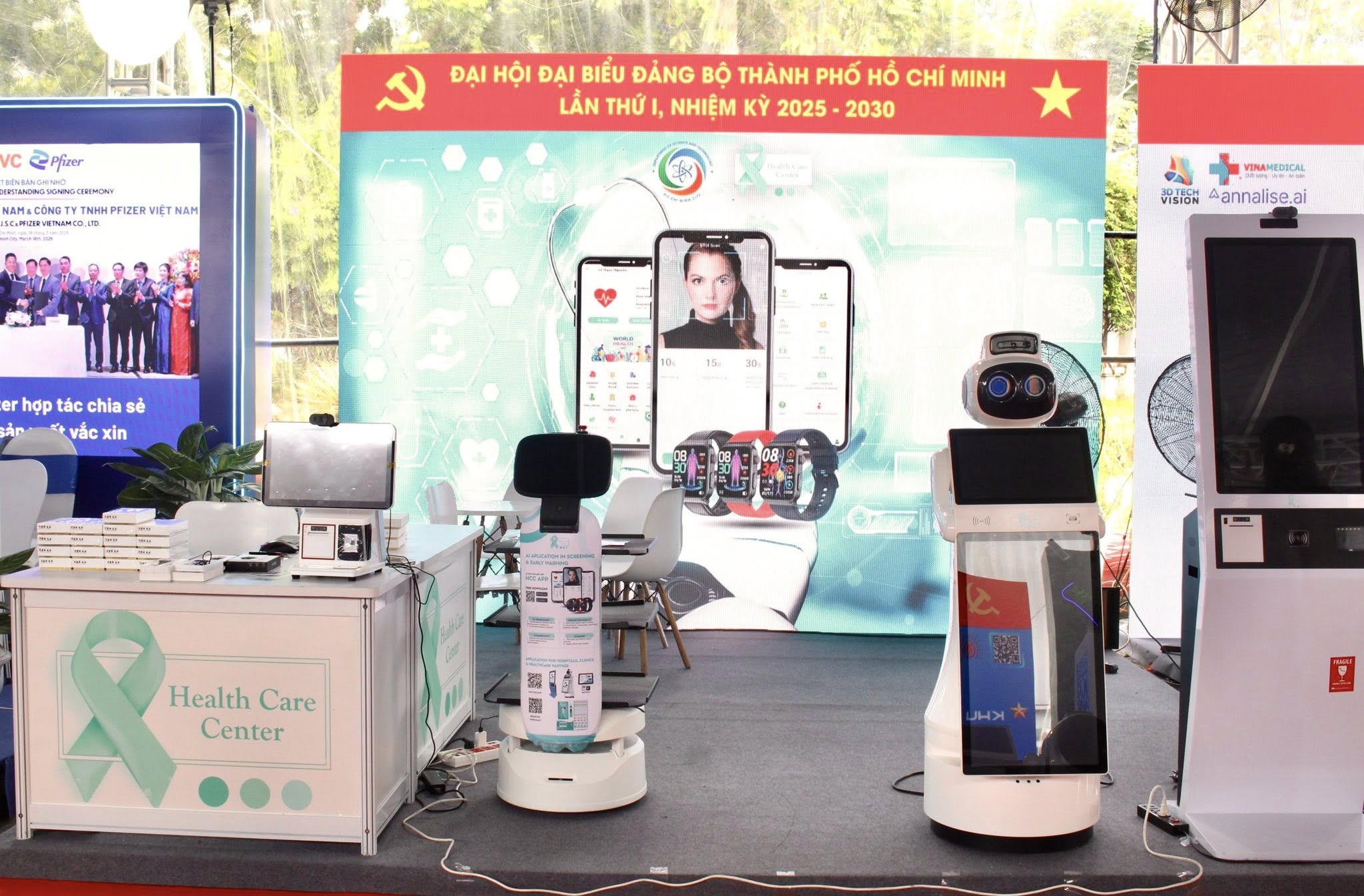 TP.HCM trưng bày hơn 650 sản phẩm công nghệ cao, khẳng định vị thế trung tâm đổi mới sáng tạo - 9