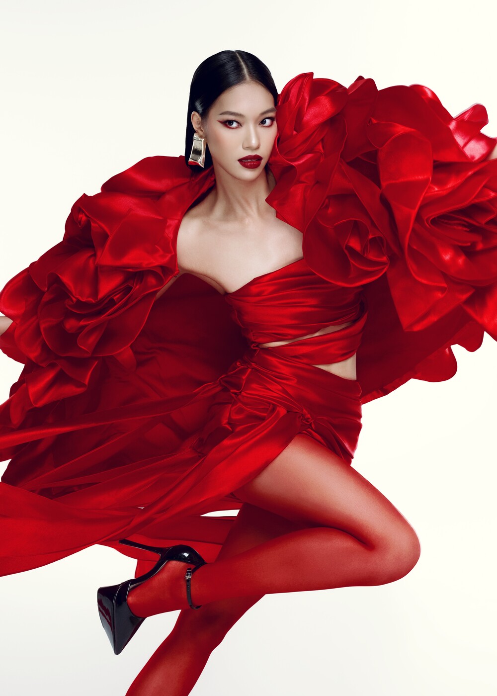 Lại Mai Hoa: Từ cô sinh viên kinh tế đến ngôi vị quán quân Vietnam’s Next Top Model 2025 - 3