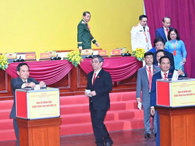  - Đại hội Đảng bộ TP.HCM phát động quyên góp ủng hộ đồng bào vùng lũ