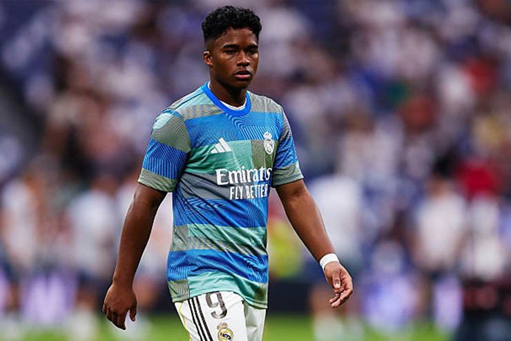 Tin mới nhất bóng đá tối 13/10: CLB nữ TP.HCM lên ngôi vô địch quốc gia lần thứ 14 - 3